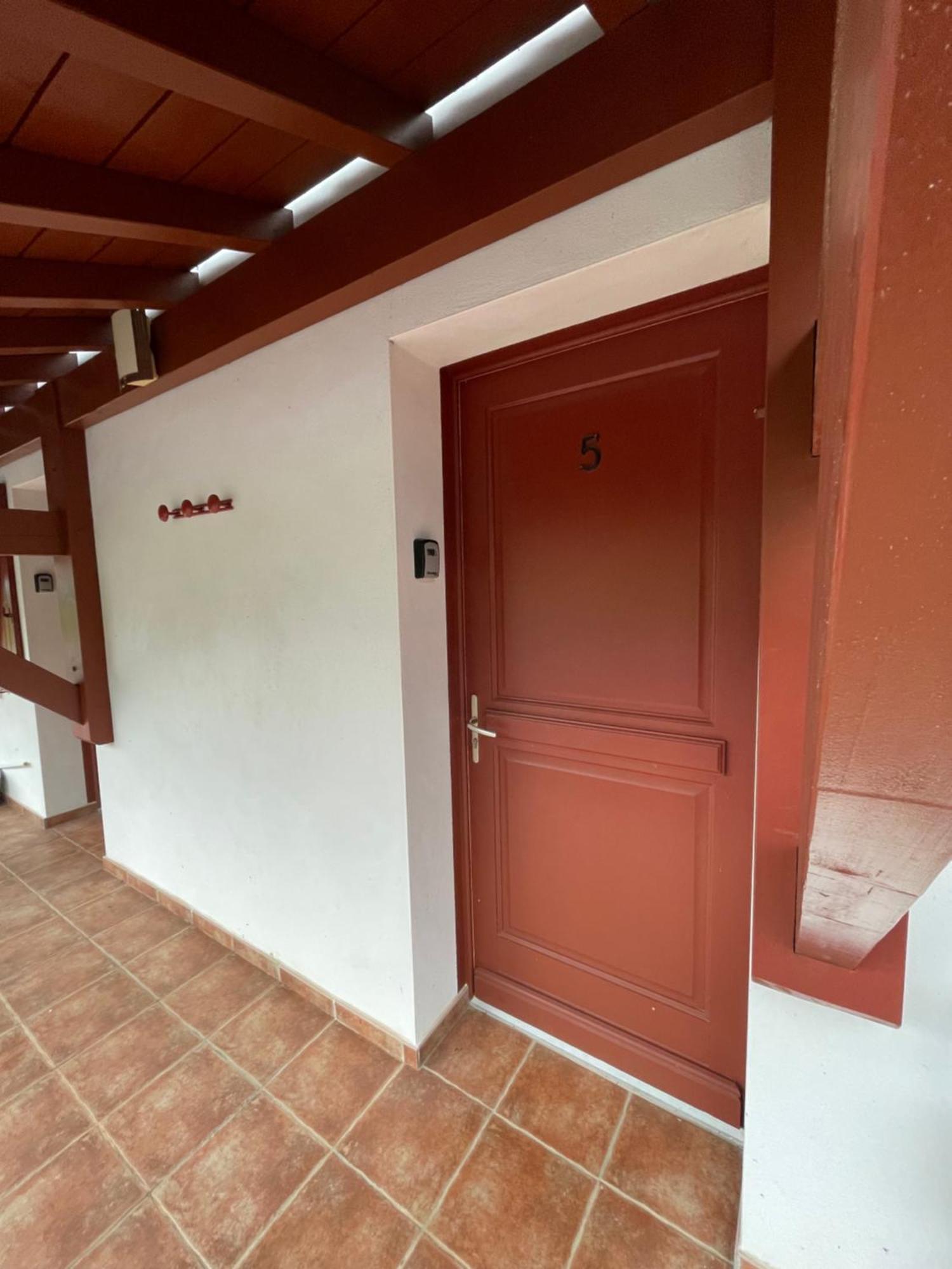 Chambres Zazpiak Saint-Jean-Pied-de-Port Szoba fotó
